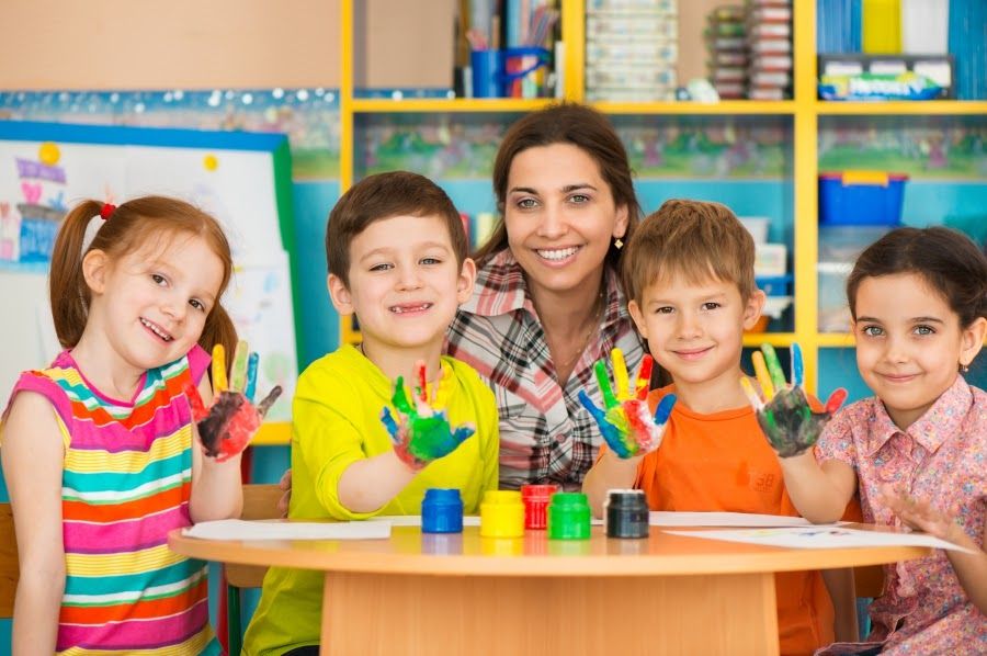 ENROLL IN AN IMMERSION PRESCHOOL